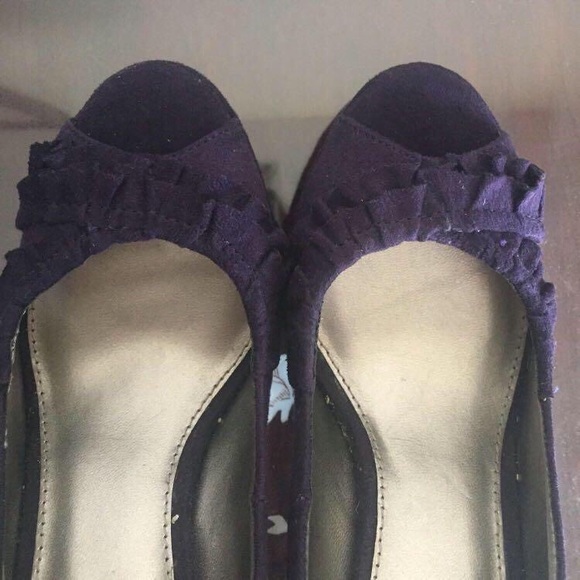 Payless Ruffle Peep-Toe Pumps - Picture 4 of 5